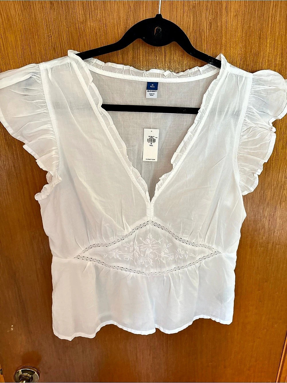 Old Navy White Ruffle Sleeve Blouse Size Medium NWT